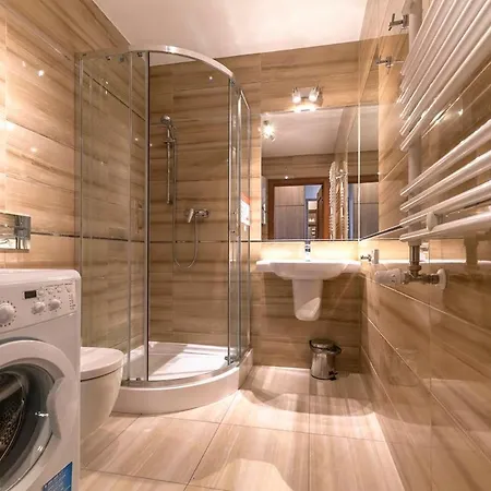 Flores 3 Park Rodzinna - * ミエルノ